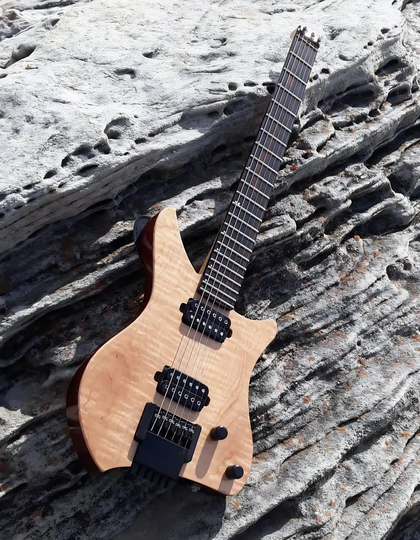 Nava Guitars supporting workshop detail